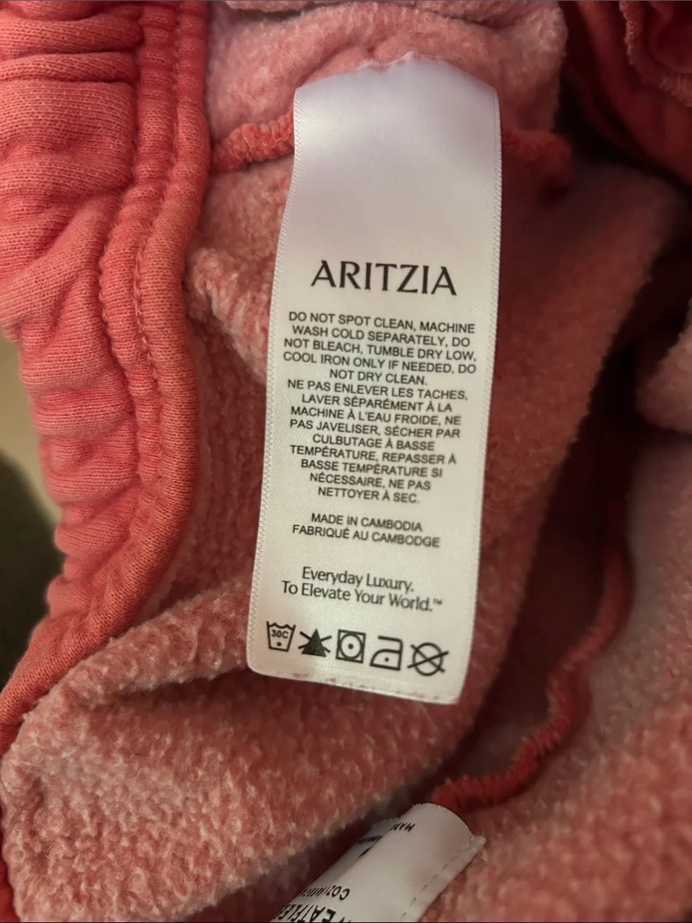 Aritzia Mega fit Cozy Fleece Sweatpants in Coral